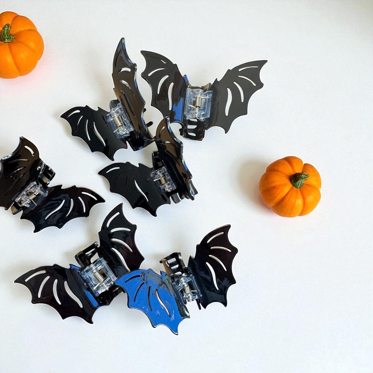 Bat Claw Clip – Spooky & Cute Halloween Hair Accessories