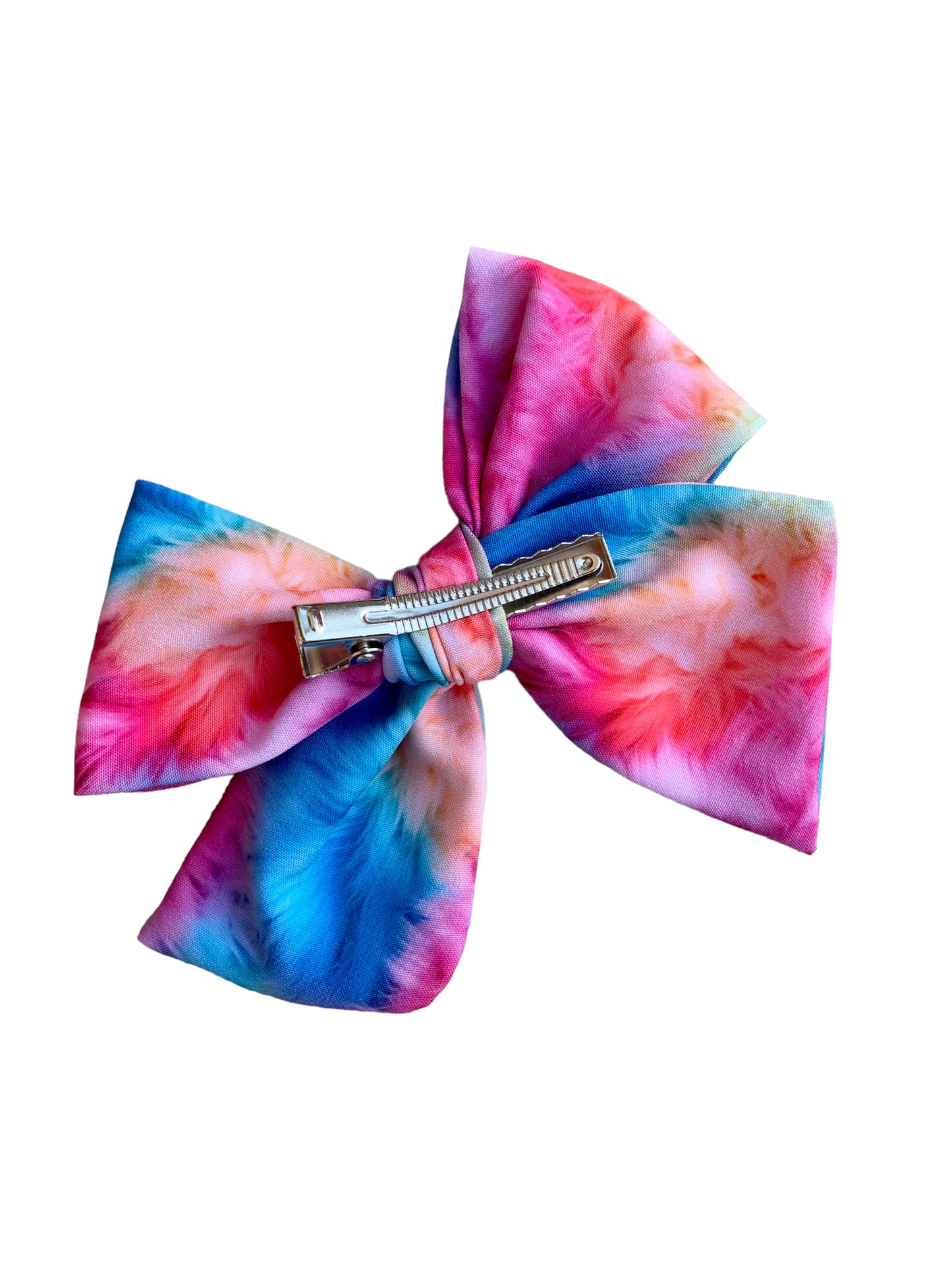 back of a hir bow attached to an alligator clip