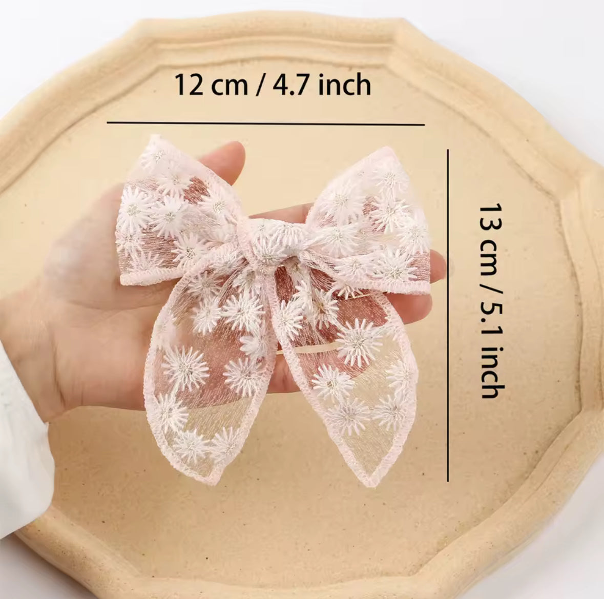 Daisy Lace Hair Bows for Girls – Large Floral Embroidered Bows with Alligator Clip