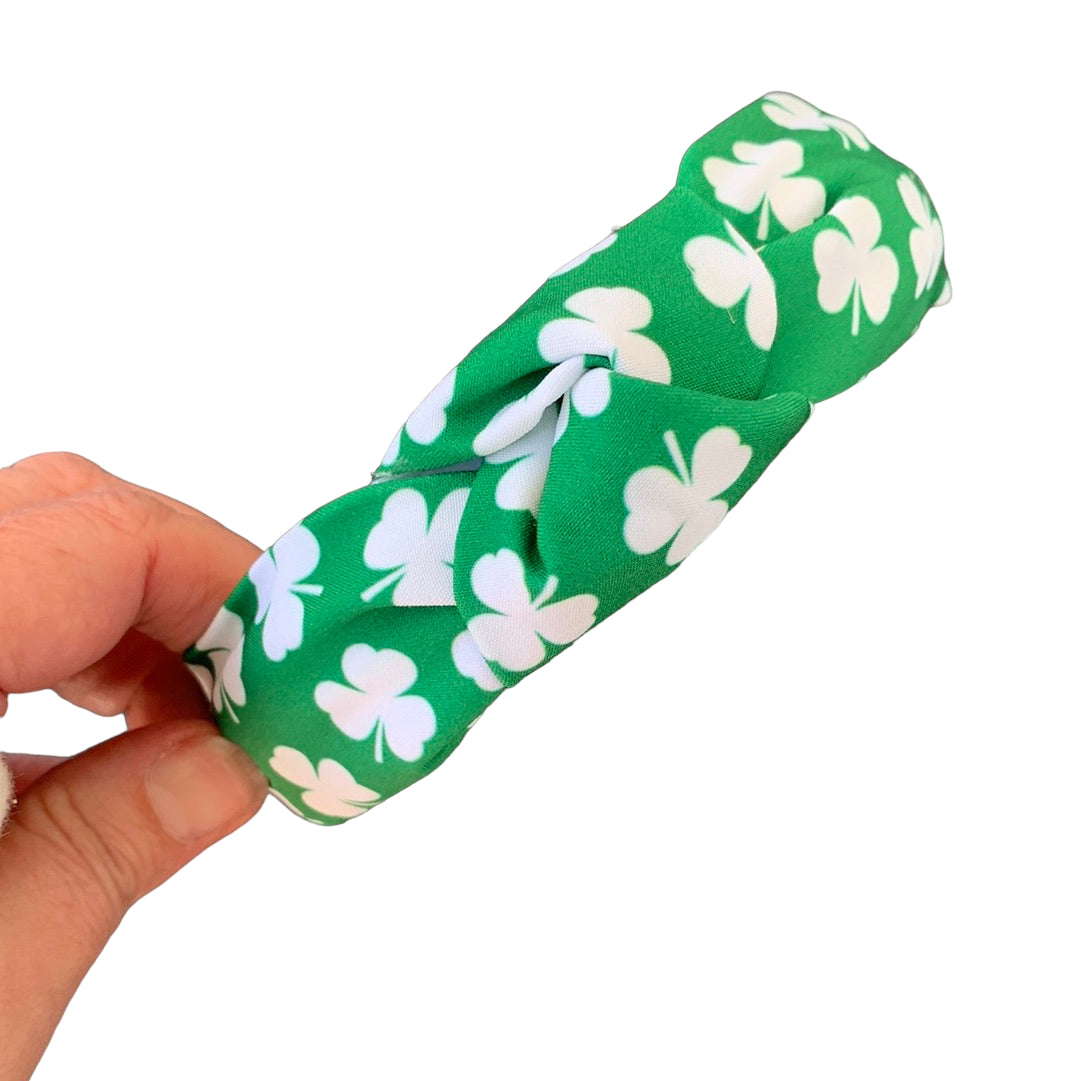 *Green Shamrock Hair Bows