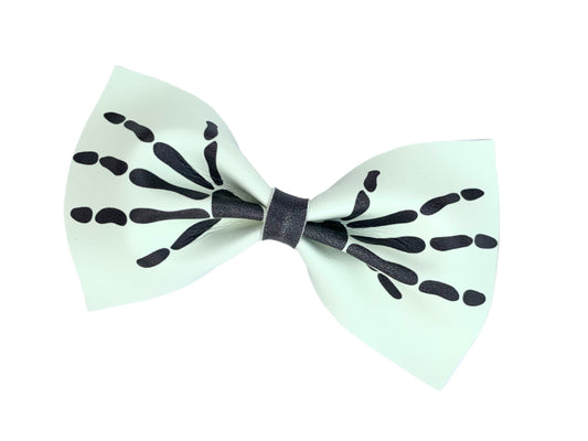 Skeleton Faux Leather Hair Bow for Girls – Halloween Hair Accessory, Spooky Black & White Bow