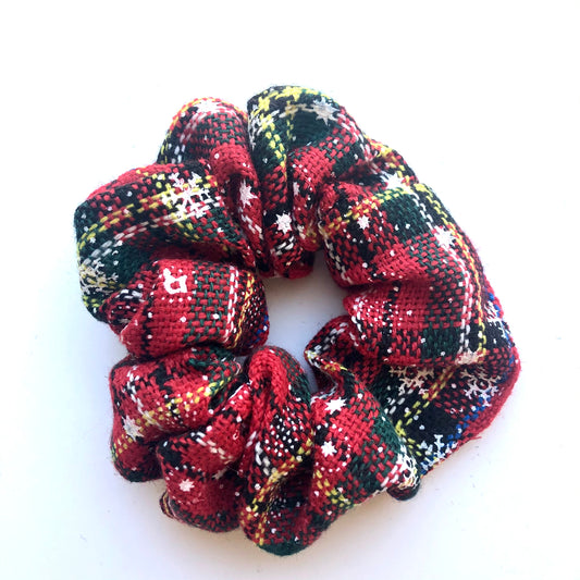Holiday Christmas Plaid Scrunchies - Festive Hair Accessories for Women & Girls