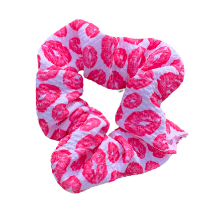 Kisses Scrunchie - Valentine's Day Scrunchie with Kiss Print