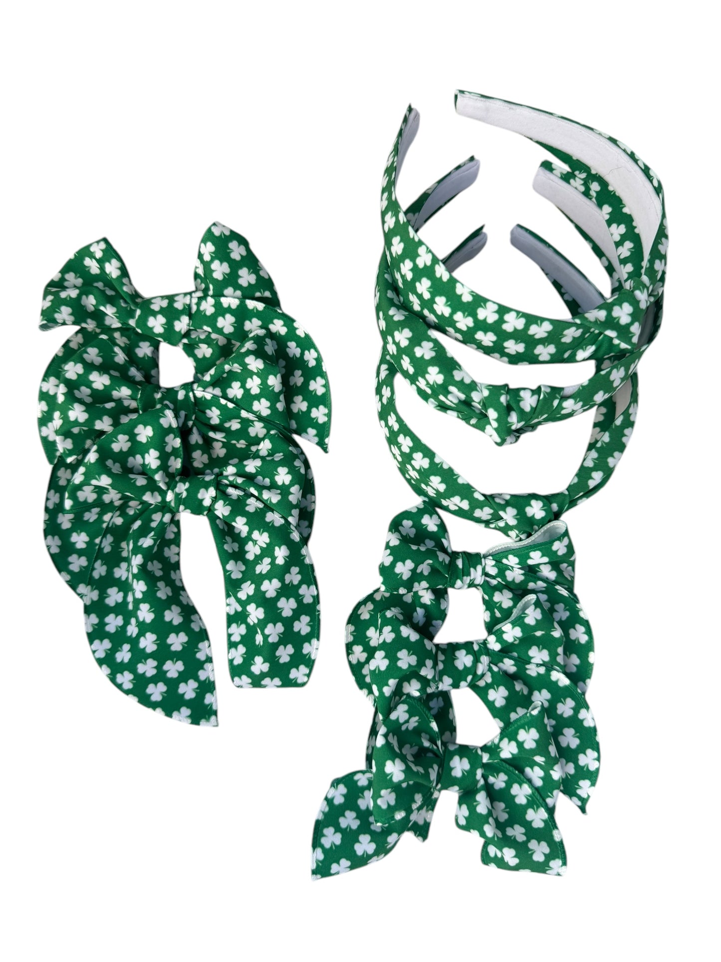 *Green Shamrock Hair Bows