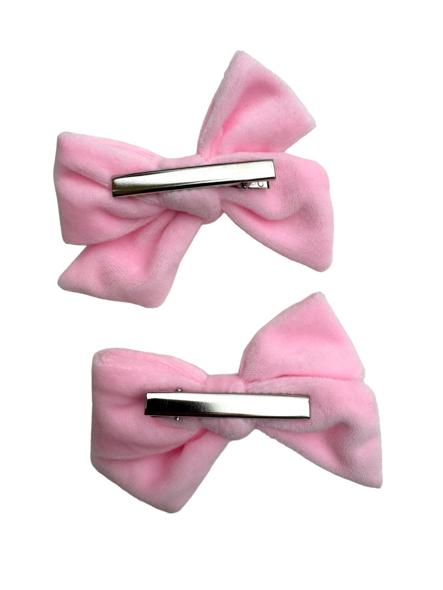 *Bunny Tail Velvet Bow