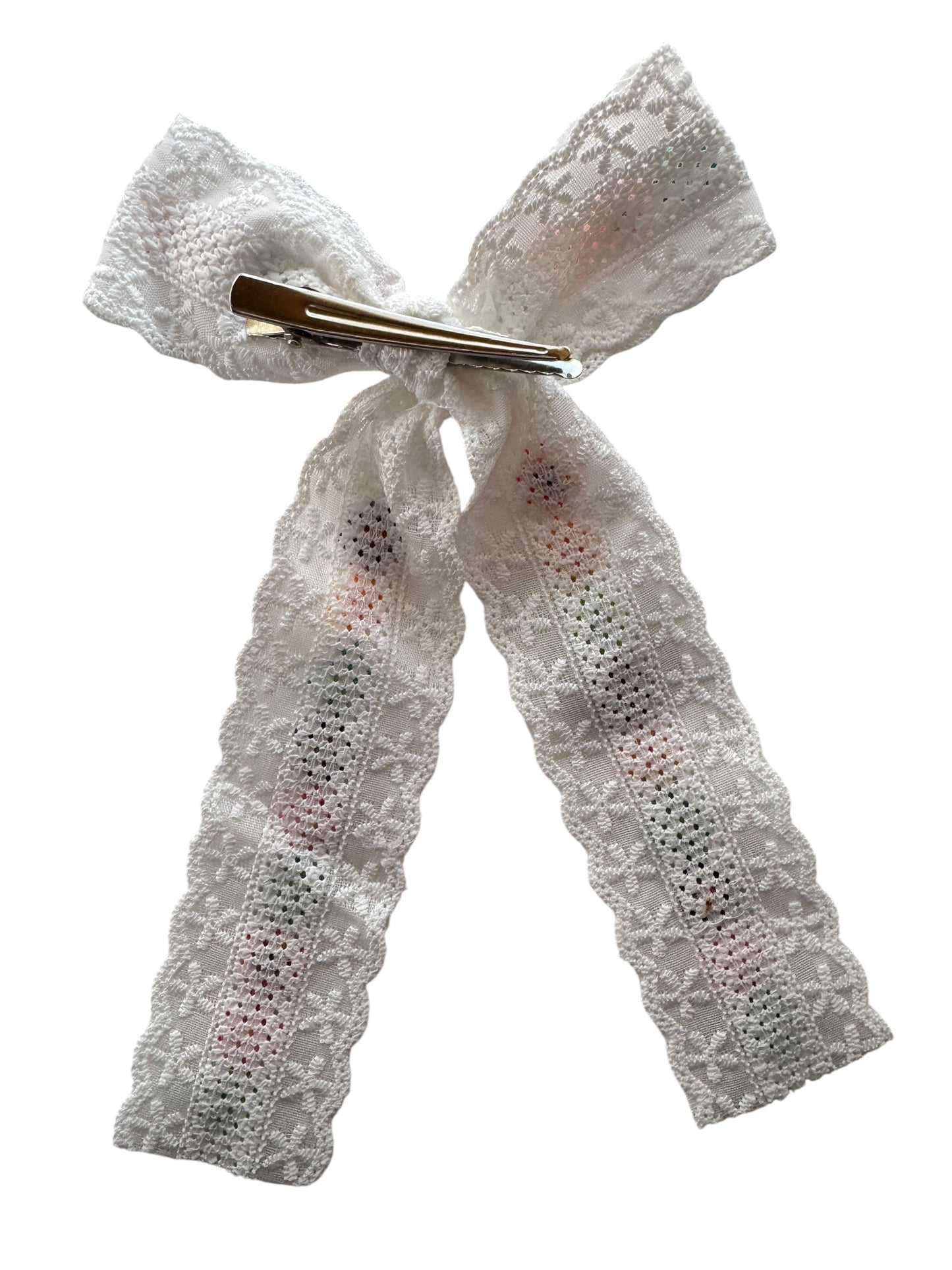 White Daisy Lace Hair Bows for Girls – Floral Embroidered Bows with Alligator Clip