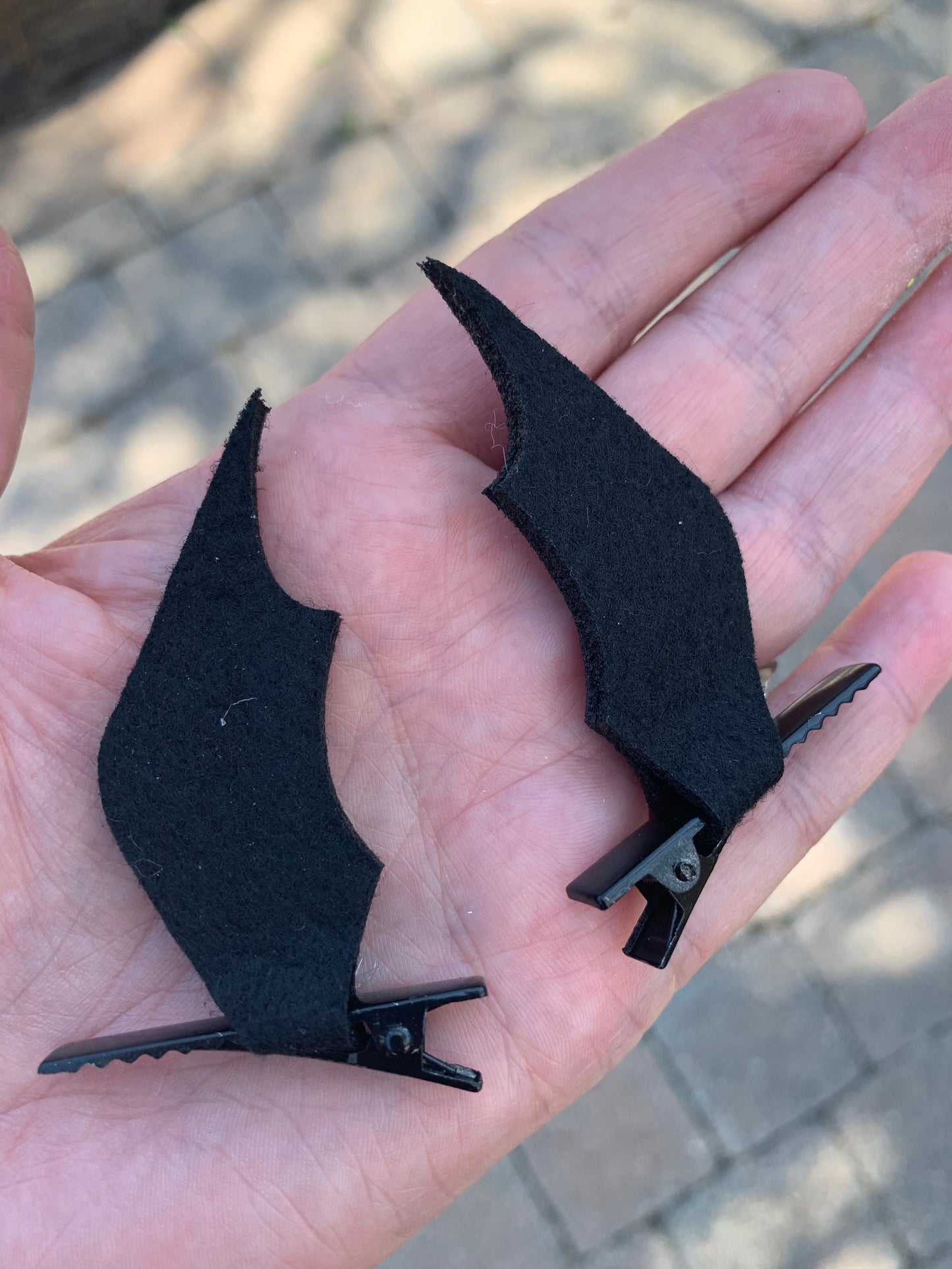 Black Bat Piggy Clips