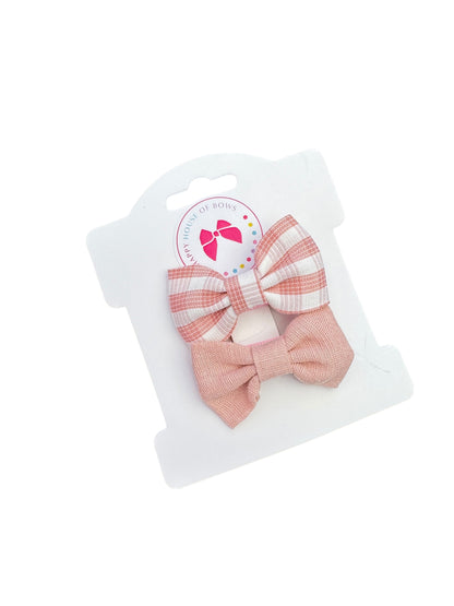 *Mini Pink Linen Baby Clips