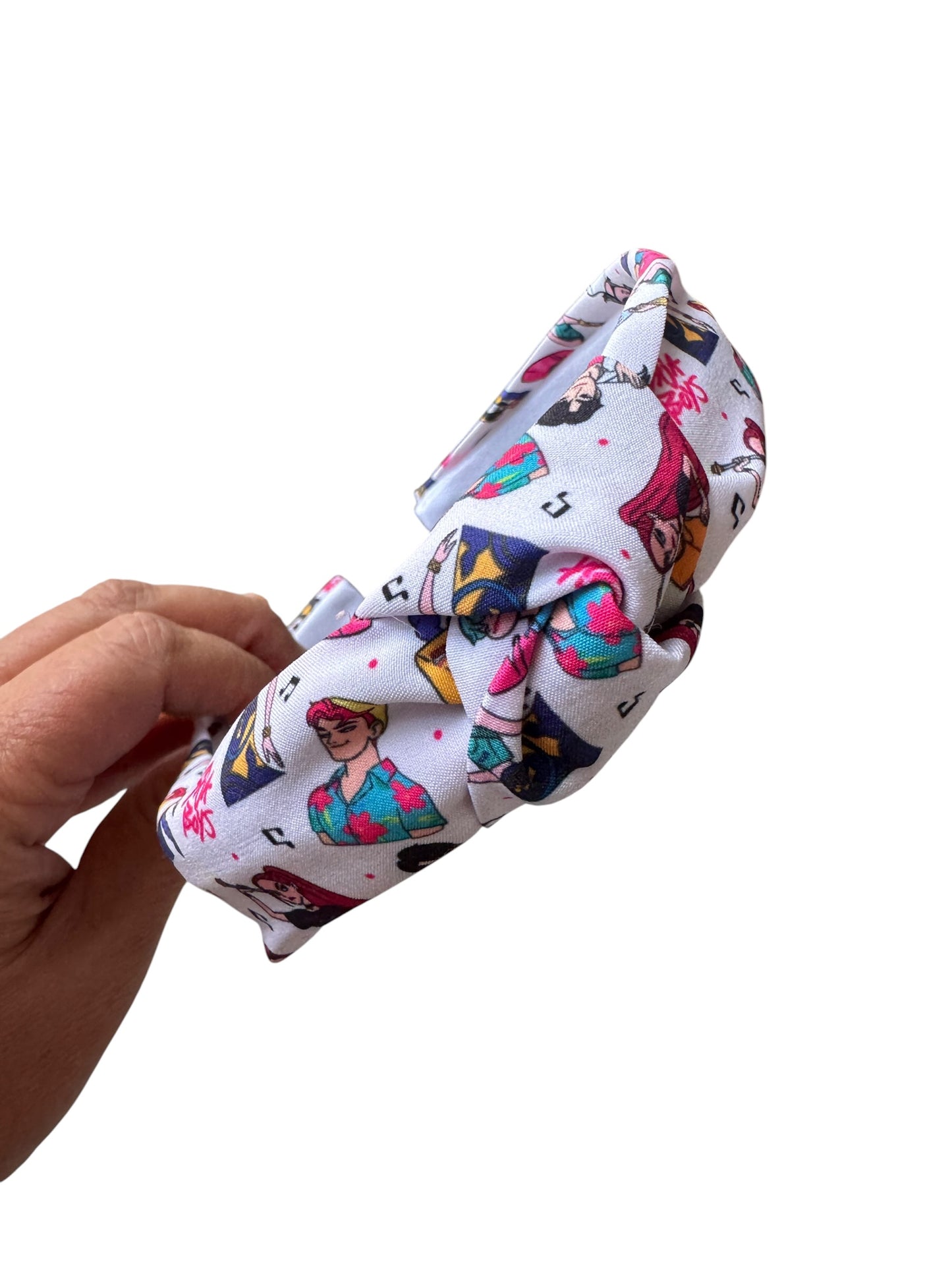 White K-Pop Knotted Headband for Girls | Trendy Korean-Inspired Hair Accessory