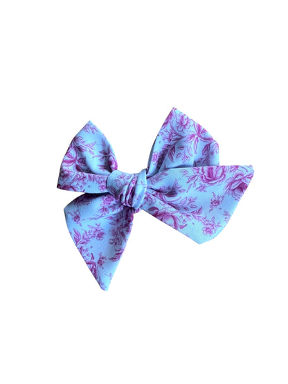 *Love Fancy Hair Bows