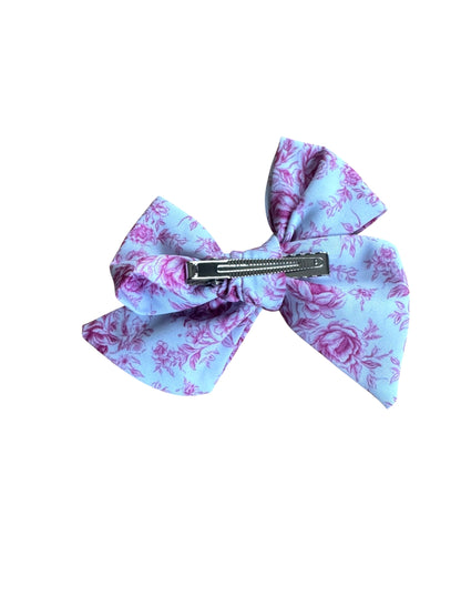 *Love Fancy Hair Bows