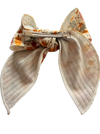 Fall Pumpkin Print Hair Bow for Girls – Autumn Hair Bow & Headband