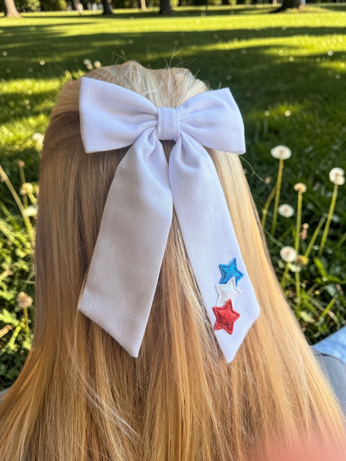 White Linen Star Hair Bow – Patriotic Long Tail Bow for 4th of July