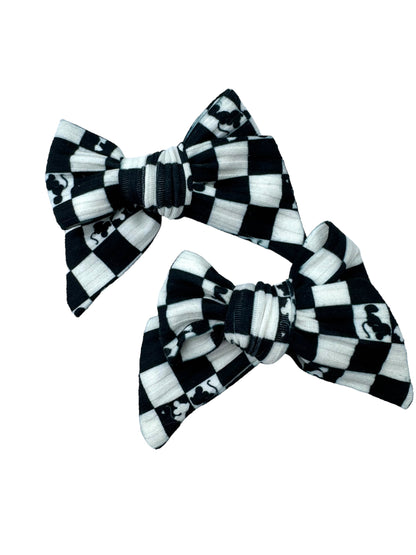 *Black Checkered Mouse Kiss Hair Bow