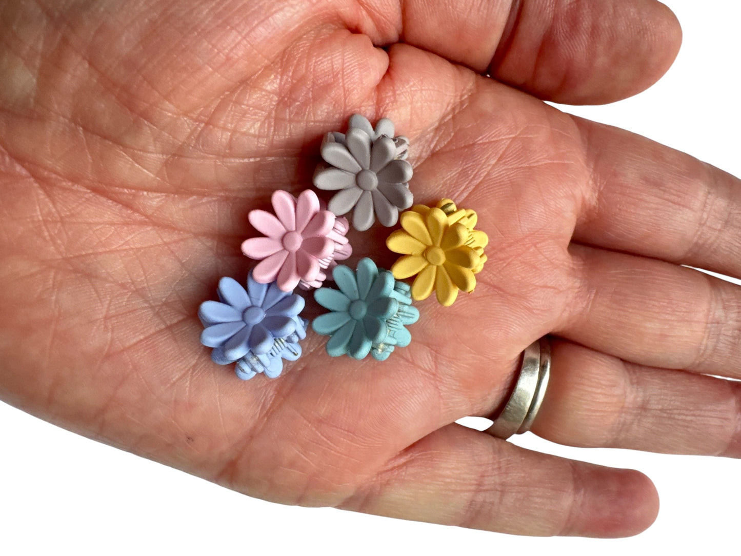 Mini Daisy Flower Claw Clips for Girls | Spring Hair Clips Set