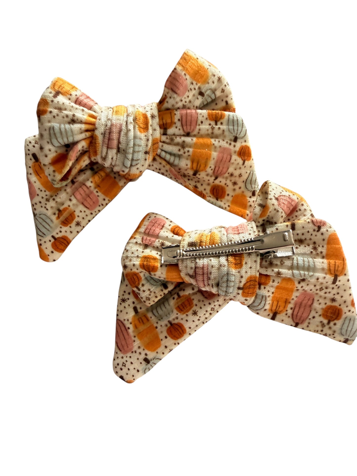 Fall Pumpkin Print Hair Bow for Girls – Autumn Hair Bow & Headband