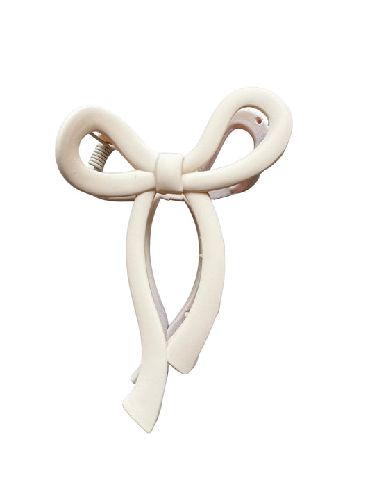*Small Bow Shaped Claw Clips