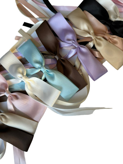 *Streamer Satin Hair Bow