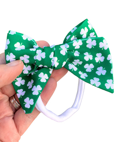 *Green Shamrock Hair Bows