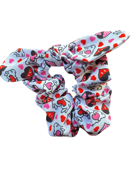 *Valentine’s Day Minnie Scrunchie