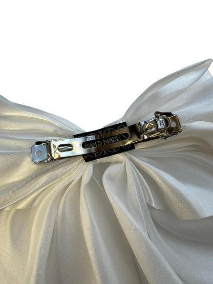 *Elegant Big Satin Bow