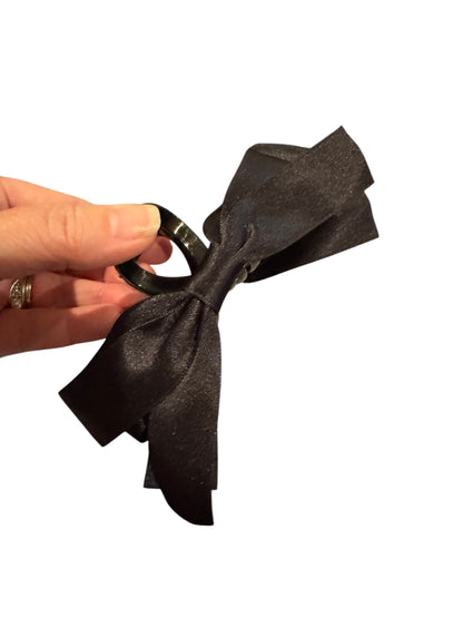 *Coquette Bow Claw Clip