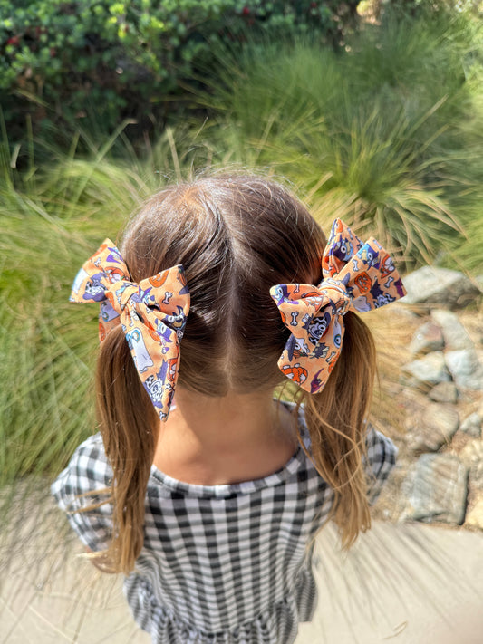 Blue Dog with Halloween Hair Bows – Spooky & Cute Fall Hair Accessories for Girls