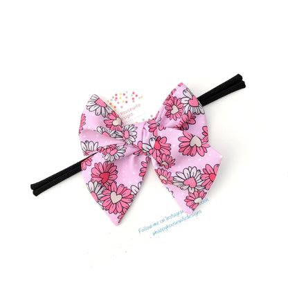 *Flower Heart Hair Bows