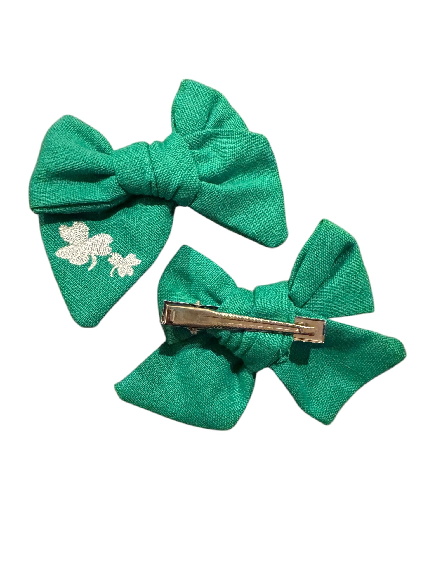 *Green Linen Shamrock Hair Bows