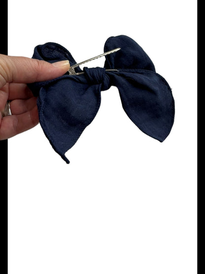 Large Muslin Hair Bows