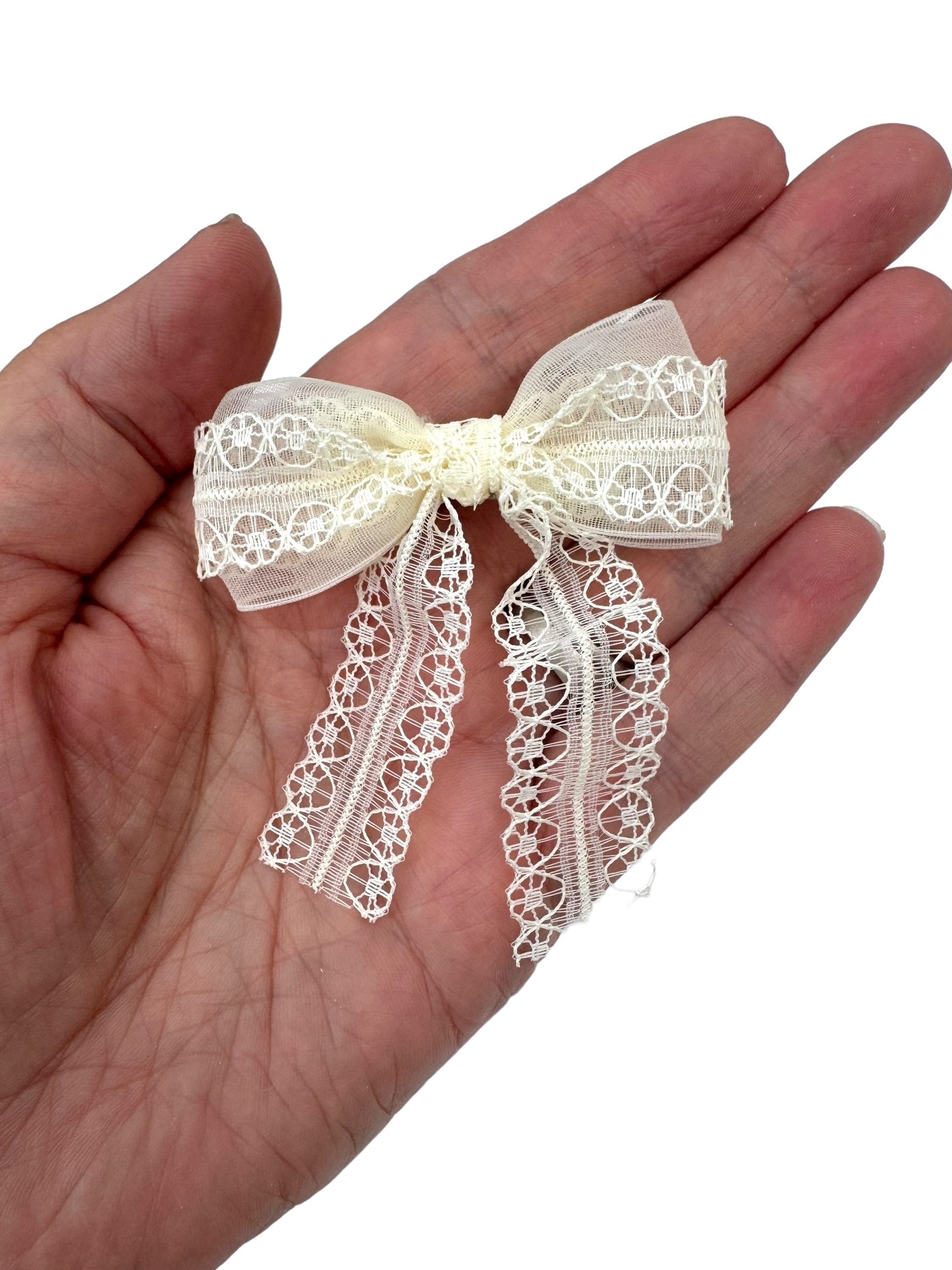 *Mini Lace Hair Bows