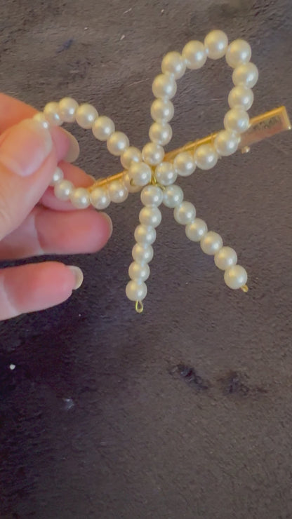 Pearl Bow Clip - Elegant Hair Accessory for Weddings & Everyday
