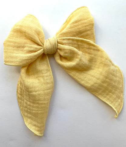 Large Muslin Hair Bows