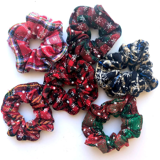 *Holiday Scrunchies